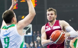 "Lietkabelis" Latvijoje įveikė "Barons" krepšininkus